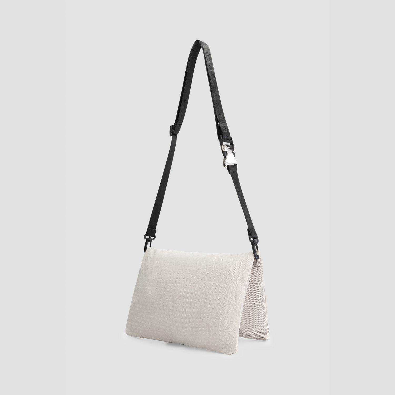 Passport Seersucker Bag - Cement