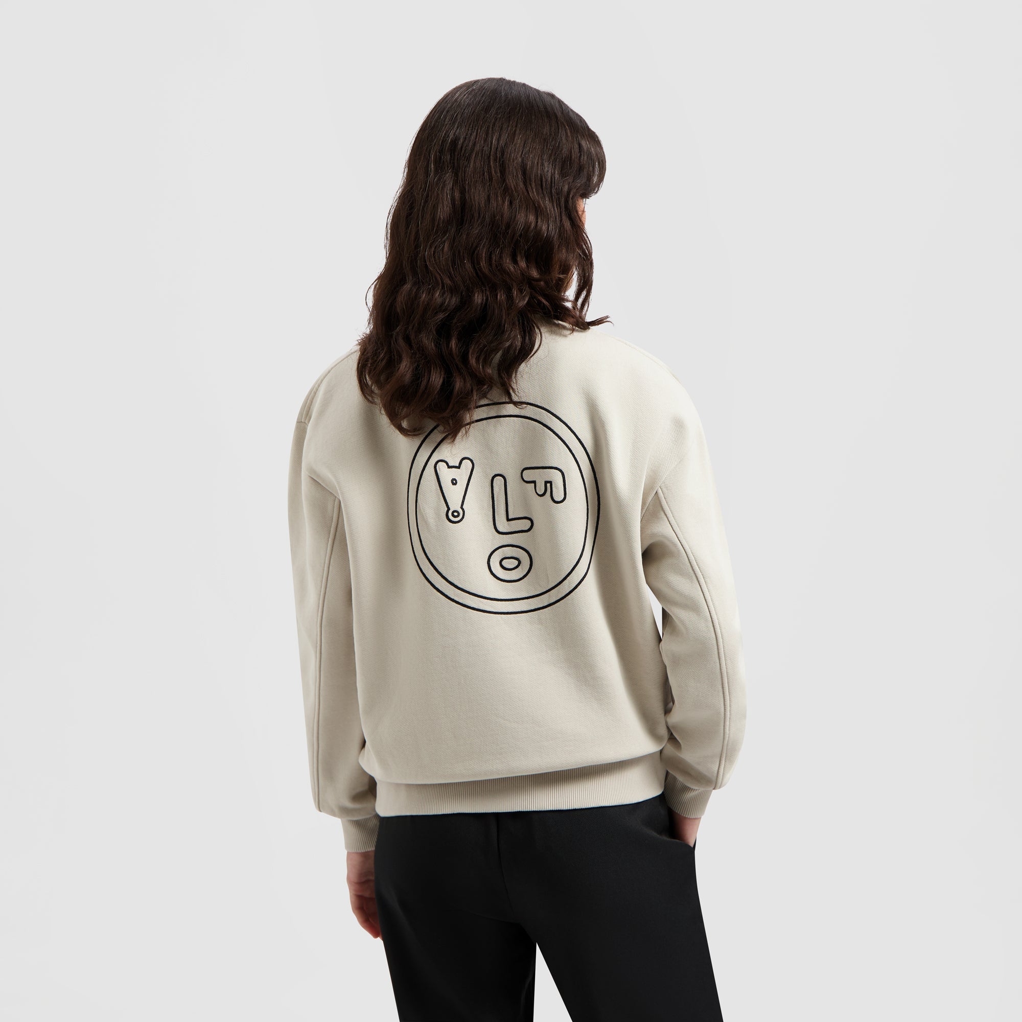 WMN Face Crewneck - Cement
